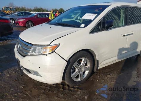 2012 Honda Odyssey Touring/Touring Elite из США, поврежденный, VIN 5FNRL5H95CB031863